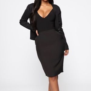 Chloe Pencil Skirt - Black